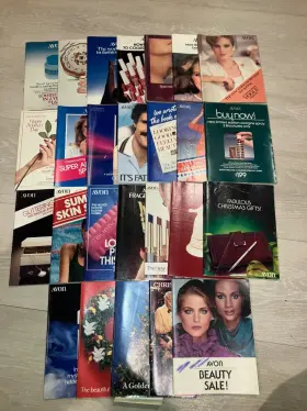 Sbxp3820 Avon Lot Of 26 Vintage 1981 Catalogs Campaigns 1-26 Complete