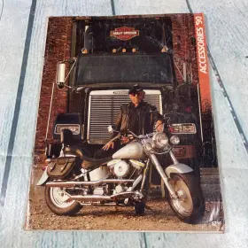 Harley Davidson 99456-90v 1990 Motorcycle Catalog 90s Accessories