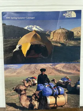 Fc210-3q3284 North Face Vintage - The 1981 Spring Summer Catalogue