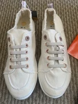 Vionic Pismo Canvas Lace-up Sneakers Women 7.5 Cream Comfort Low Top Nib. Fixed Price $59.00.