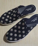 Clarks Cloudsteppers Women's Mule Floral Comfort Cushioned Slip-on Shoes. Fixed Price $39.00.