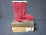 New Lamo Luna Suede Faux Fur Lined Winter Boots Burgundy Women's 11 (SS17). Fixed Price $28.99.