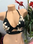 Victorias Secret Pink Swim Bikini Top Keyhole Strappy Tropical Print Black Nwt. Fixed Price $12.95.